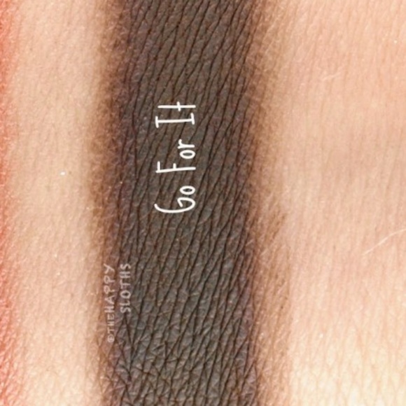 Tarte, "Dream Big full sized eyeshadow pallet,NIB! - Picture 8 of 8